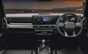SUV Hyundai mới giá 273 triệu: Thiết kế cá tính, mâm 16 inch, màn hình cong