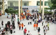Tỷ lệ chọi lớp 10 trường chuyên Sư phạm cao nhất cả nước, chuyên Anh gần 1/30