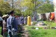 Đặt tên vườn hoa Nguyễn Văn Tú tại Berlin để tưởng nhớ nạn nhân của chủ nghĩa phát xít mới