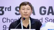 Thủ tướng tặng Bằng khen cho HLV Kim Sang Sik và các trợ lý sau HCV SEA Games 33