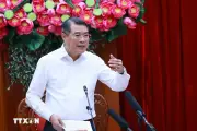 Thủ tướng: Vĩnh Long phải đổi mới mạnh mẽ mô hình tăng trưởng, tạo đột phá phát triển