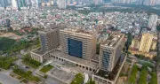 Thủ tướng yêu cầu hạn chế xây trụ sở mới, xử lý nhà đất dôi dư trước 25-5