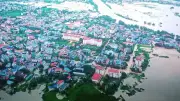 Thái Nguyên khẩn trương xây đê Hữu Cầu chống lũ, bảo vệ dân