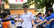 Đề thi Văn vào lớp 10 Hà Nội: Thí sinh bất ngờ vì chủ đề đọc hiểu