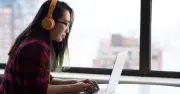 Tại sao âm thanh tai nghe Bluetooth bị giảm chất lượng khi gọi điện?