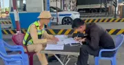 Tài xế bị phạt 5 triệu đồng vì không giữ khoảng cách an toàn trên cao tốc