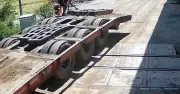 Tài xế xe đầu kéo tông gãy cần chắn đường ray bị phạt 5 triệu đồng