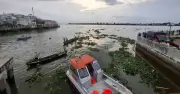 Tìm kiếm bé trai mất tích do đuối nước tại Vĩnh Long