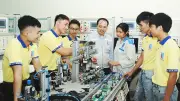 Tận dụng 'dân số vàng' tránh 'chưa giàu đã già': Cơ hội và thách thức
