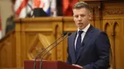 Tân Thủ tướng Hungary đối mặt thách thức kinh tế và quan hệ EU