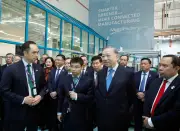 Tổng Bí thư, Chủ tịch nước Tô Lâm tham quan Nhà máy mẫu công nghệ sản xuất tiên tiến Singapore