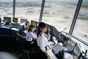Tăng cường bảo đảm an toàn bay trong điều kiện thời tiết nguy hiểm