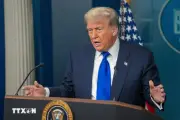 Tổng thống Mỹ Donald Trump đưa lãnh đạo các tập đoàn lớn tới Trung Quốc