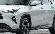 Toyota giảm giá kỷ lục: Vios, Veloz Cross, Yaris Cross rẻ hiếm thấy