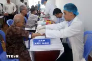 TP HCM huy động toàn bộ y tế khám sức khỏe định kỳ cho người dân