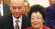 Trì Trọng Thụy từ bỏ tài sản tỷ đô, chỉ giữ quyền quản lý bảo tàng gỗ