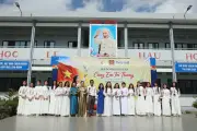Trao áo dài trắng và thả chim bồ câu tại Côn Đảo: Lan tỏa văn hóa và hòa bình
