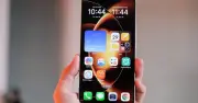 Trên tay Xiaomi 17 Max: Chip Snapdragon 8 Elite Gen 5, pin 8.000mAh, giá 17 triệu