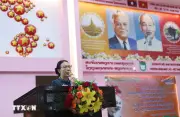 Trường Song ngữ Lào - Việt Nam Nguyễn Du tổ chức kỷ niệm ngày sinh Bác Hồ