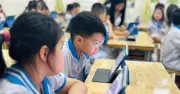 Trường tiểu học tổ chức lớp học thông minh thu hơn 10 triệu đồng mỗi học sinh
