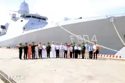 Tàu hải quân Hoàng gia Hà Lan thăm cảng Hải Phòng