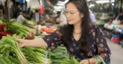 Ở tuổi 56, người phụ nữ nghỉ việc với lương hưu hơn 5 triệu/tháng: 'Tôi không giàu, nhưng lần đầu thấy đời mình nhẹ đi'