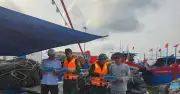 Tuyên truyền Luật Biên phòng Việt Nam cho ngư dân tại xã Long Hải