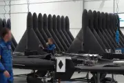 Ukraine cảnh báo UAV Nga có thể 'nói chuyện' với nhau trong bầy đàn