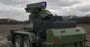 Ukraine hé lộ hệ thống laser chống drone Trizub hỗ trợ AI