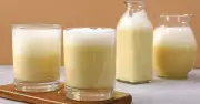 Uống bia đánh trứng gà khi mang thai có giúp con trắng da?