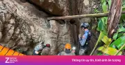 Vỡ òa khi tìm thấy 5 người còn sống trong hang động ngập nước ở Lào