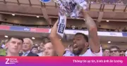 Video Bolton ăn mừng trở lại giải hạng nhất