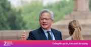 Video CEO NVIDIA Jensen Huang thu hút sự chú ý khi ăn mì trên đường phố Bắc Kinh
