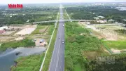 Video: Chấp thuận đấu nối tạm vào cao tốc Trung Lương - Mỹ Thuận để thi công trạm dừng nghỉ