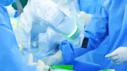 Video: Ứng dụng robot tăng hình trong phẫu thuật cột sống