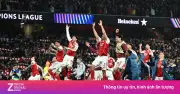 Video: Niềm vui của cầu thủ Arsenal sau chiến tích lịch sử