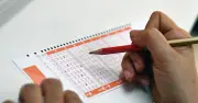 Vietlott tìm thấy 18 vé trúng giải nhất đặc biệt hơn 62 tỷ đồng