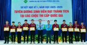 VLUTE trao hơn 5 tỉ đồng học bổng cho sinh viên xuất sắc