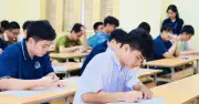 Đề Văn lớp 10 trường chuyên gây tranh cãi: Chuyên gia chỉ ra nhiều điểm bất hợp lý
