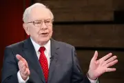 Warren Buffett: Kỹ năng giao tiếp giúp người trẻ tránh bị AI đào thải