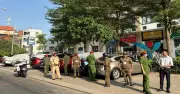 Xử phạt ô tô đỗ vỉa hè, lập lại trật tự đô thị tại phường Tăng Nhơn Phú