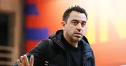 Xavi, Fabregas và Xabi Alonso cạnh tranh ghế HLV trưởng Chelsea