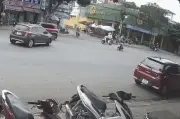 Xe đạp điện độ chế thêm 2 bình ắc quy gây tai nạn 3 người thương vong