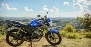 Yamaha YS150: Bền bỉ, tiết kiệm xăng, gợi nhớ thời hoàng kim FZ-S tại Việt Nam