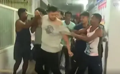 Bác sĩ bị hành hung sau khi sản phụ tử vong do rắn cắn ở Ấn Độ