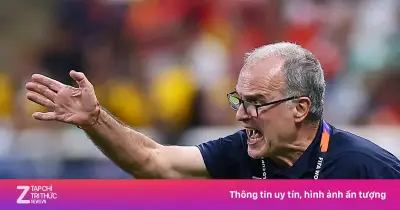 Bielsa tố cầu thủ Uruguay bỏ rơi mình sau khi bị loại khỏi World Cup 2026