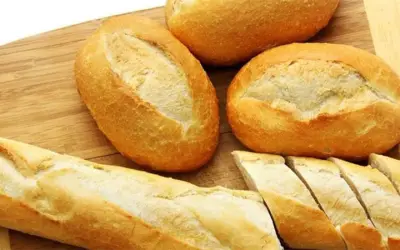 Bánh mì không chỉ để ăn mà còn có nhiều công dụng hay ho khác
