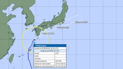 Bão Jangmi quét qua Nhật Bản, hơn 10 người bị thương tại Okinawa