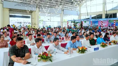 Cà Mau kiến tạo đời sống văn hóa gia đình bền vững