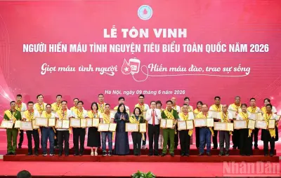 Chủ tịch Quốc hội: Hiến máu là nghĩa cử cao đẹp, lan tỏa yêu thương